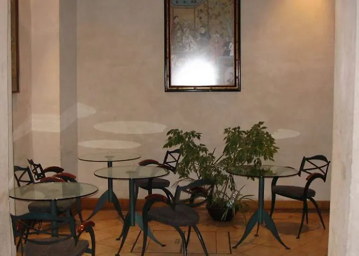 Des Métallos 3* Parigi