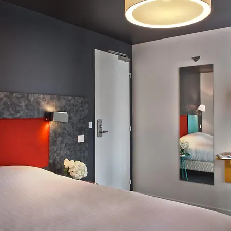 Des Metallos Hotel 3*