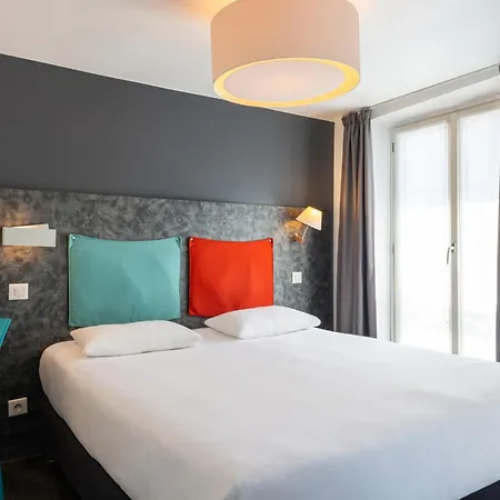 Hotel Des Metallos 3*