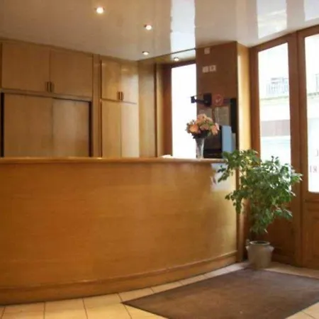 Des Metallos Hotel