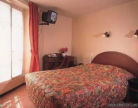Hotel Des Metallos 3*
