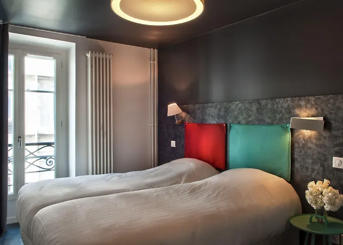 Hotel Des Metallos 3*