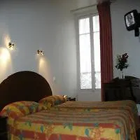 Des Metallos Hotel 3*