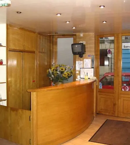 Des Métallos Hotel