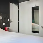 Hotel Des Metallos 3*