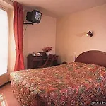Hotel Des Metallos 3*