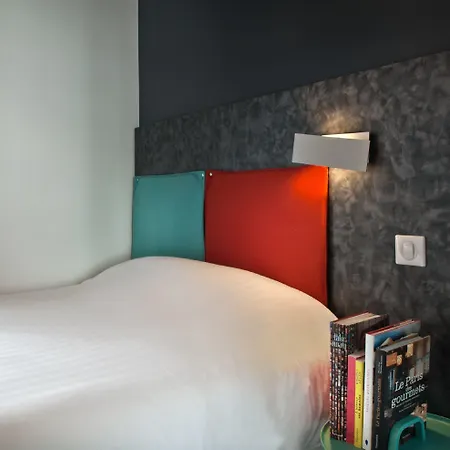 Des Metallos Hotel 3*