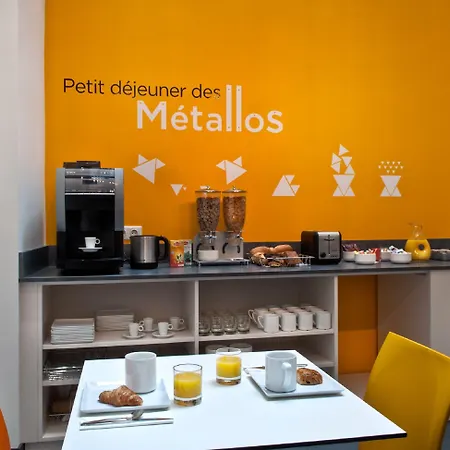 Des Metallos Hotel 3*