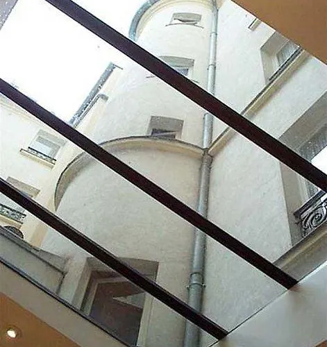 Des Métallos 3* París