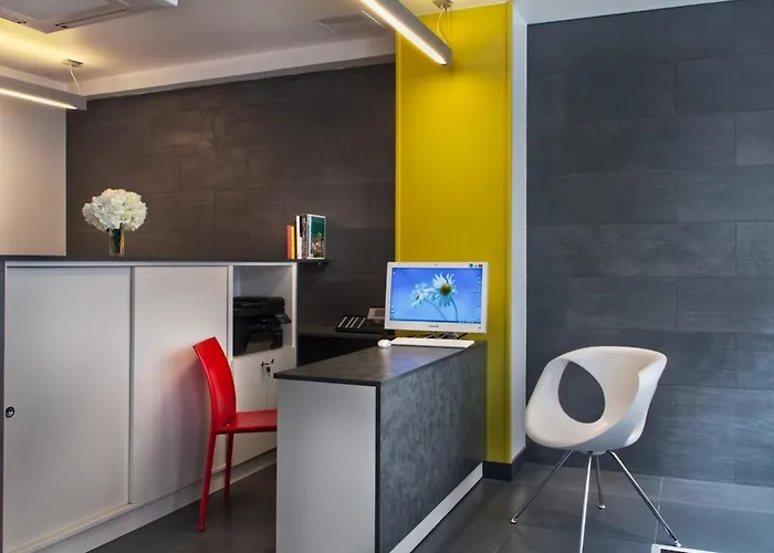 Des Métallos Hotel